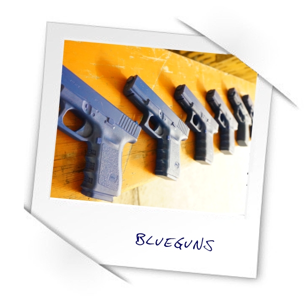 Bluguns Trainingswaffen - Personenschutzausbildung Bildungspunkt Sicherheit